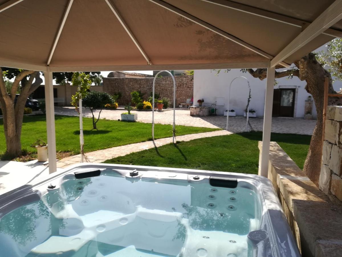 Masseria Poli Country House Conversano Luaran gambar
